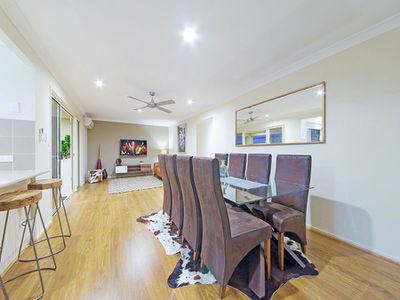 121 Ropley Road, Wynnum West
