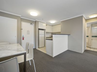 821 / 74 Northbourne Avenue, Braddon