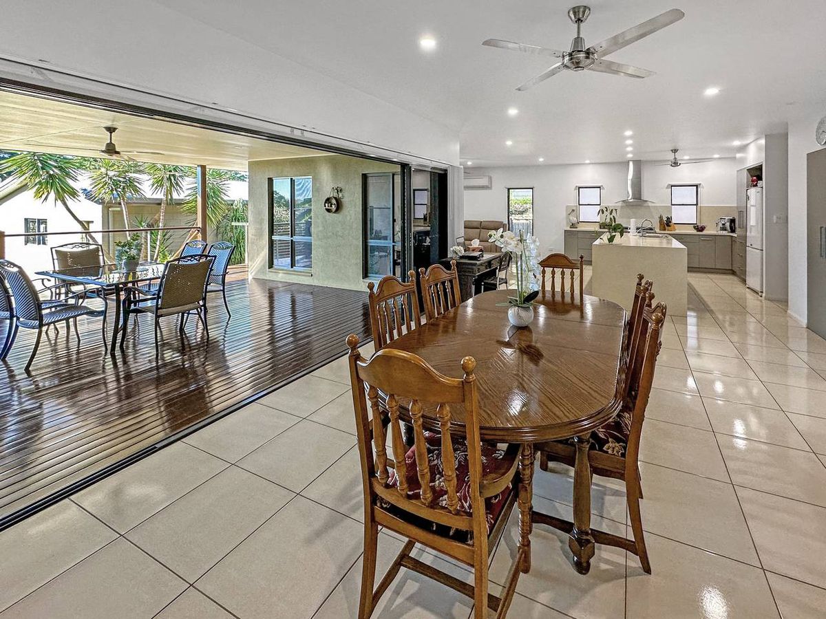 8 Agnew Street, Atherton