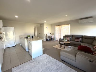 40 Madden Drive, Griffith