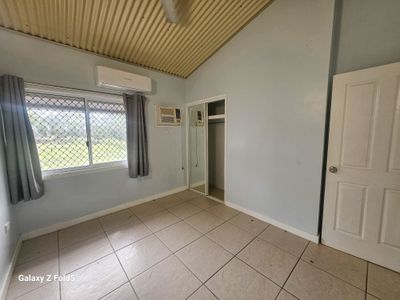 34 Parkinson Street, Cooktown