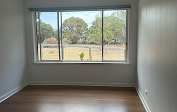 35 Hall Road, Pakenham South