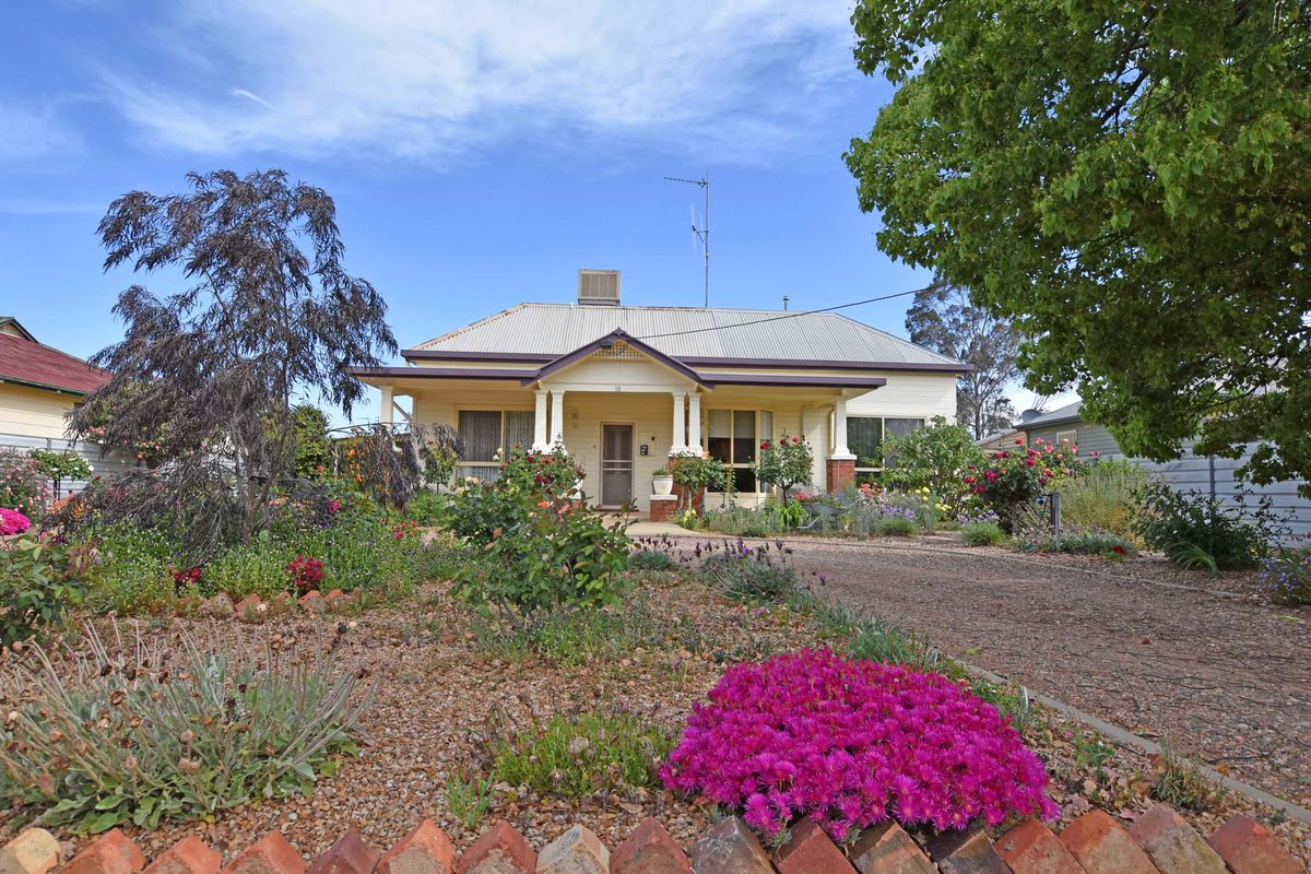 18 Ryrie Street, Stanhope