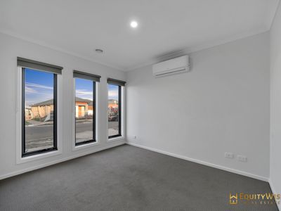 43 Happiness Way, Wyndham Vale