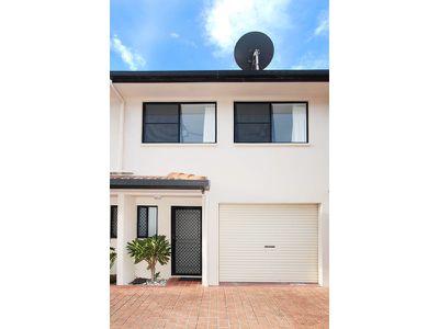 3 / 8-10 Yallanga Place, Mooloolaba