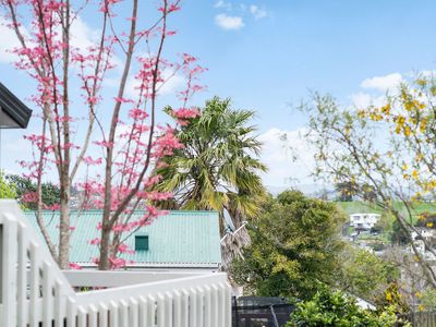 2/28 Pahi Place, West Harbour