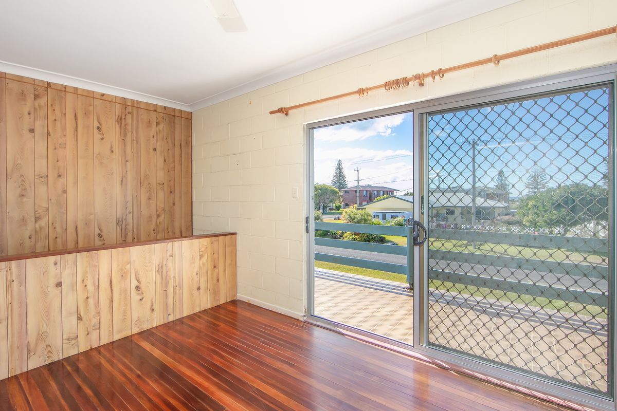 28 Honeysuckle Street, Brooms Head