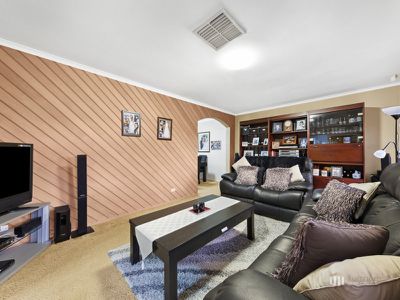 21 DORSET ROAD, Dandenong North