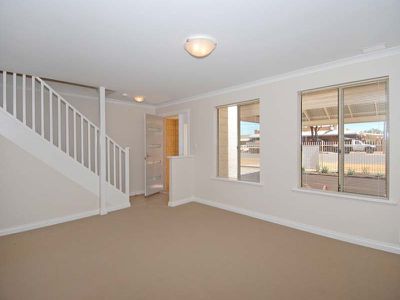 2 / 449-451 Hannan Street, Kalgoorlie