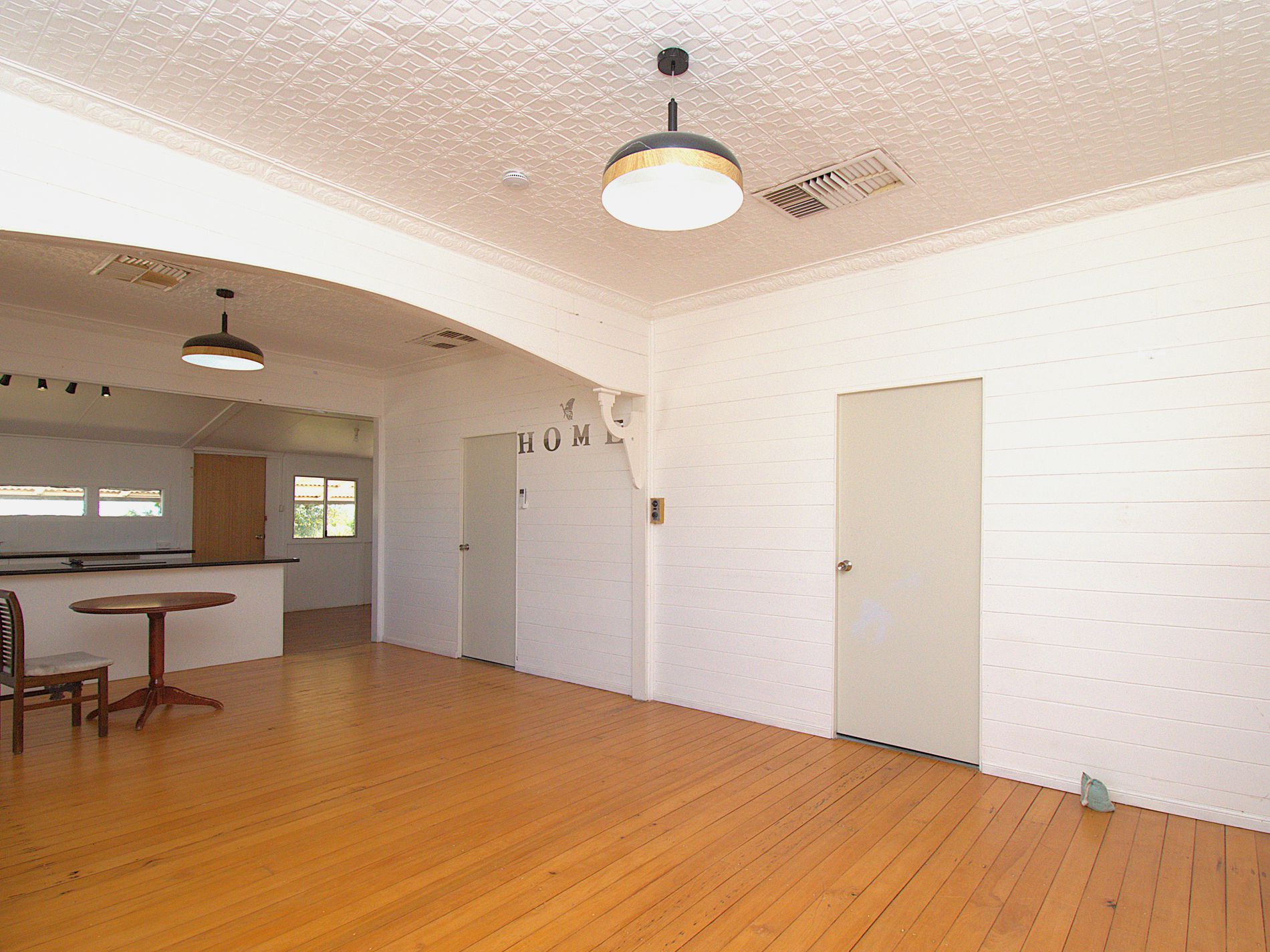 23 EAGLE STREET, Longreach