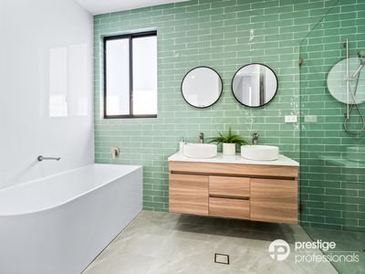 4 / 40 Bungarra Crescent, Chipping Norton