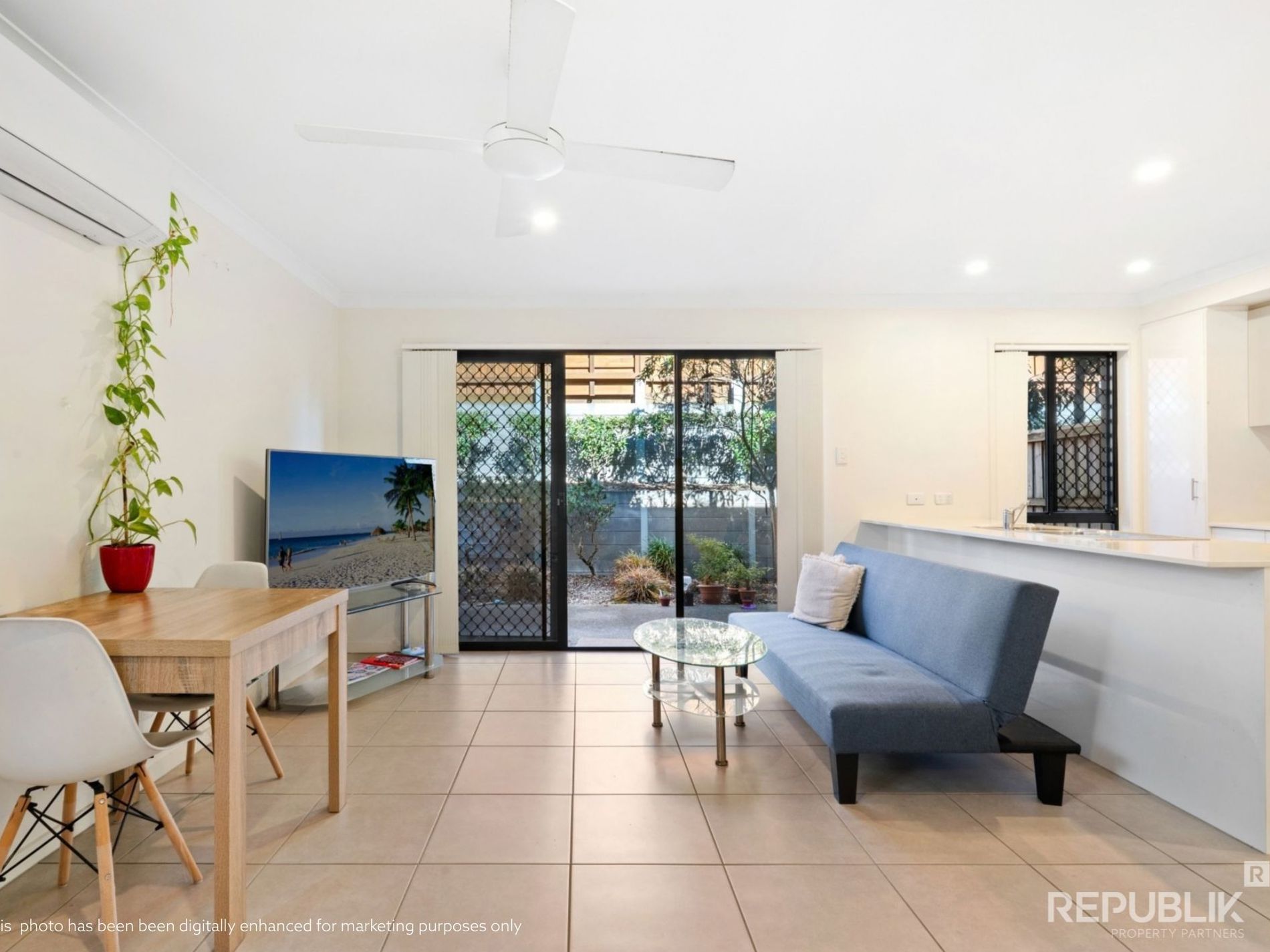 124 / 370 Gainsborough Drive, Pimpama