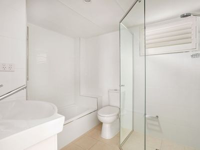 4 / 68-70 Little Street, Forster