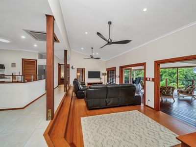 3 Julian Close, Mooroobool