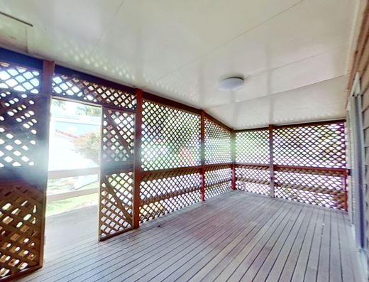 Quaint home in market town location image 4