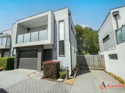 4 / 11 Ashley Street, Reservoir