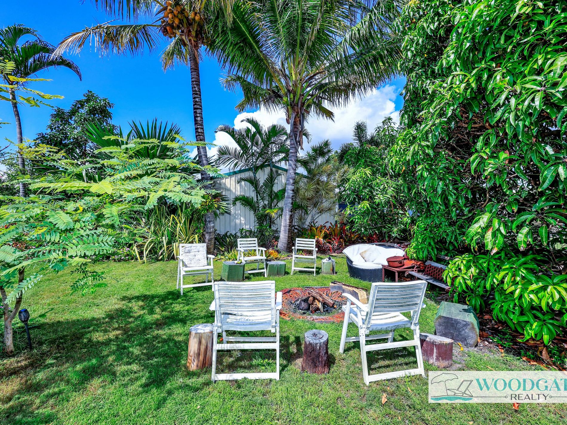 10 LORIKEET AVENUE, Woodgate