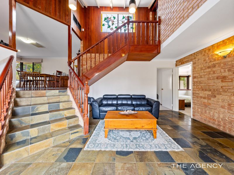 2 Priam Road, Silver Sands