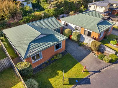 16 Pohutukawa Grove, Titahi Bay