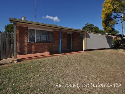 6 Luther Street, Gatton