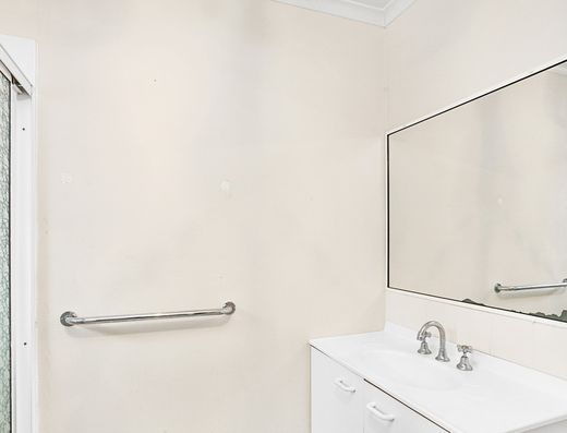 One Bedroom unit in Over 50's Village image 8