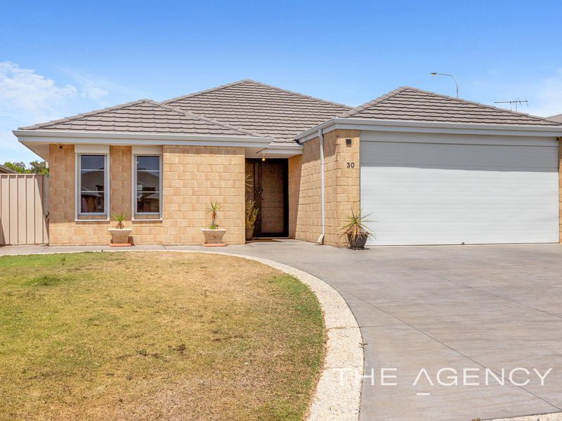 30 Hayeswater Circuit, Waikiki