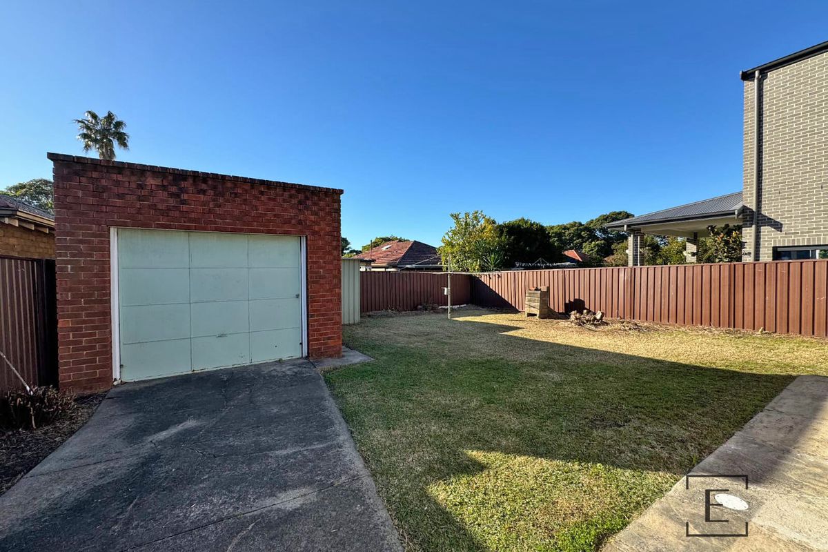 22 Panorama Road, Kingsgrove
