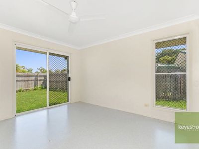25 Lawrence Street, Kelso