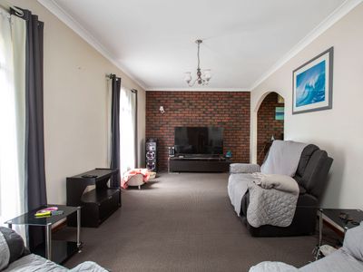 5 Powell Court, Withers
