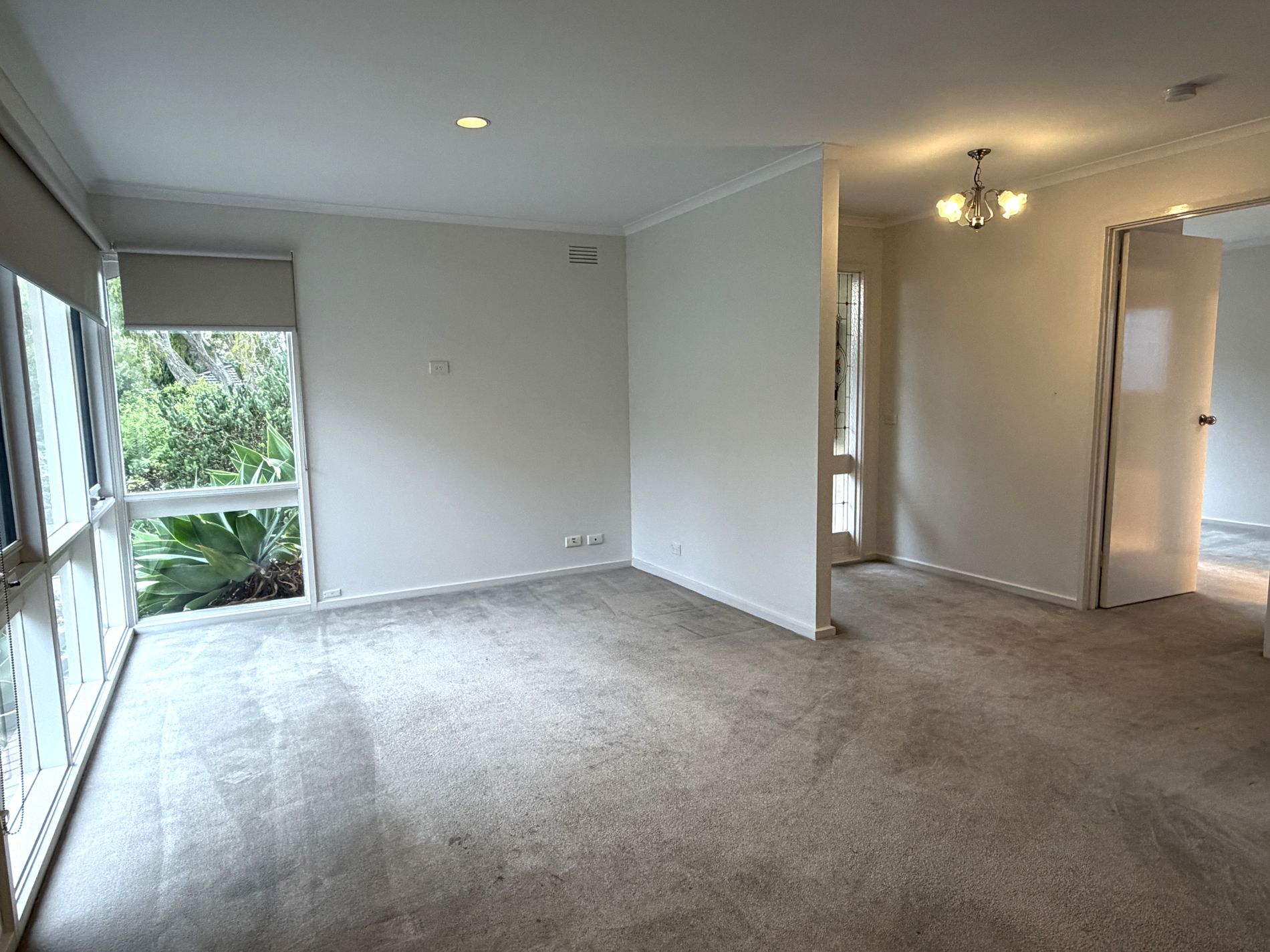 33A Polwarth Crescent, Belmont