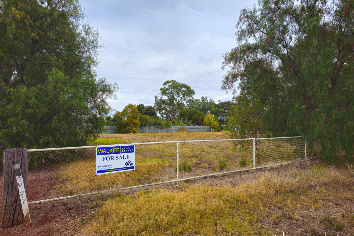 1 Tennis Court Road, Corop