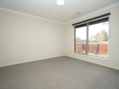 74 Banjo Circuit, Lynbrook