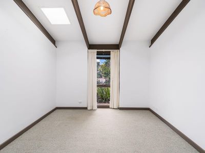 2 Boyd Crescent , West Lakes Shore