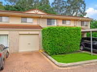 30 / 7 ORICON COURT, Springwood