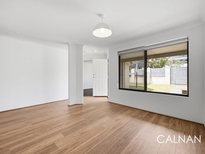 8A Bradshaw Crescent, Manning