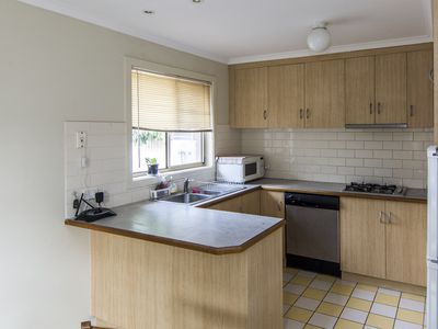 4 / 11 McPherson Street , Horsham