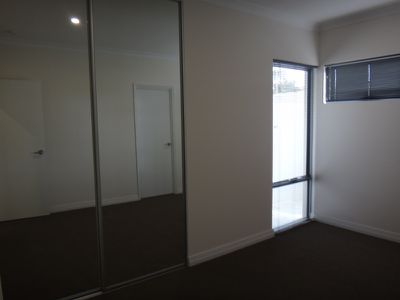 1/7 Tottenham Road, Joondalup