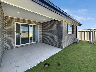 12 Malanda Avenue, Dubbo