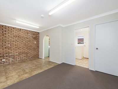 9 / 5 Louise Street, Rockingham