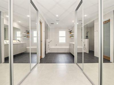 15 Teraglin Vista, Yanchep