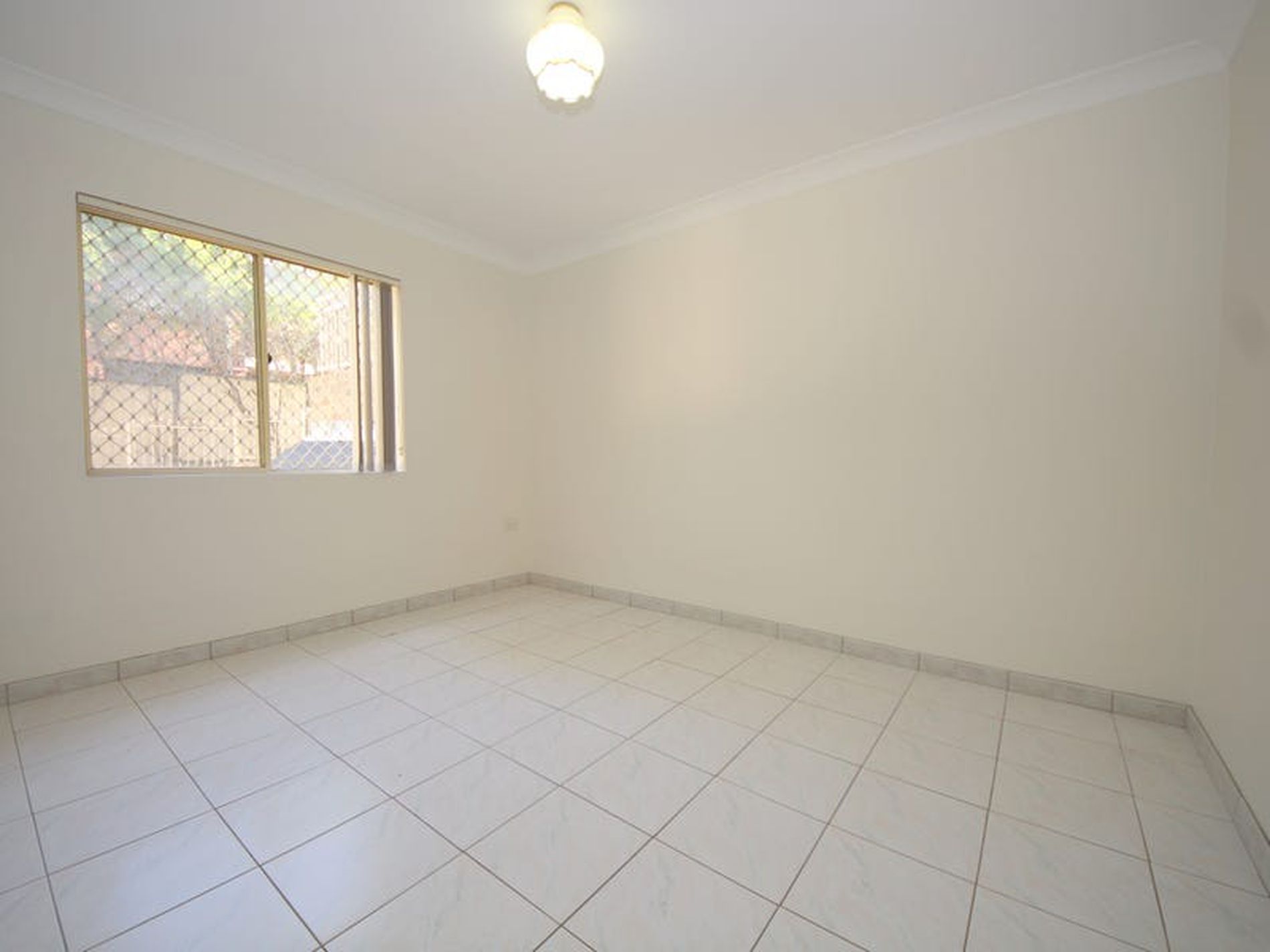 10 / 131 Meredith Street, Bankstown