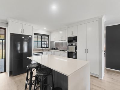 5 Chantilly Crescent, Beerwah