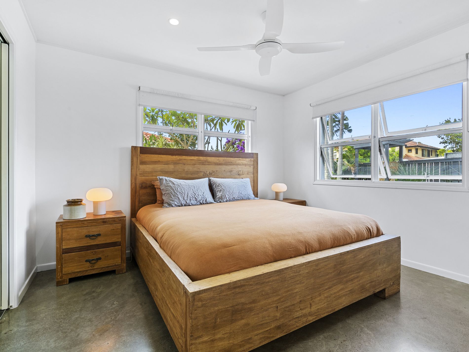 69 Tallebudgera Drive, Palm Beach