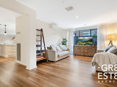 10 REDLEAF CLOSE, Hampton Park