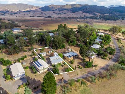 29 Willow Lake Drive, Macs Cove