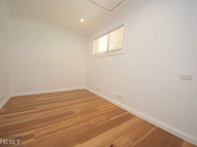 36 McKay Avenue, Moorebank