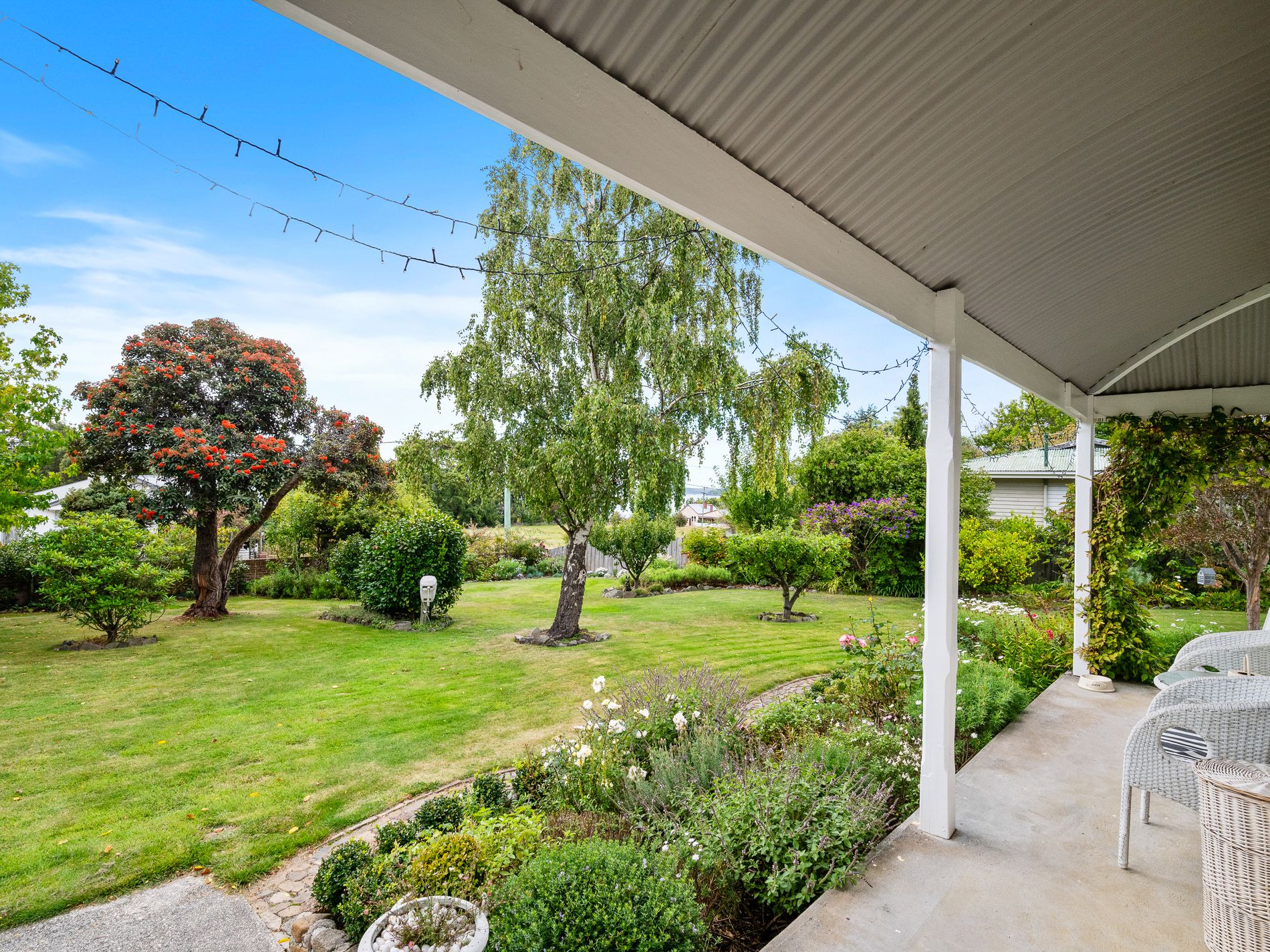 15 Woodbridge Hill Road, Woodbridge