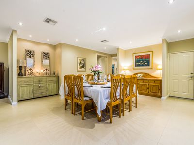 5 Emperor Way, Yanchep