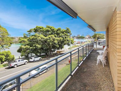 4 / 50-52 Little Street, Forster