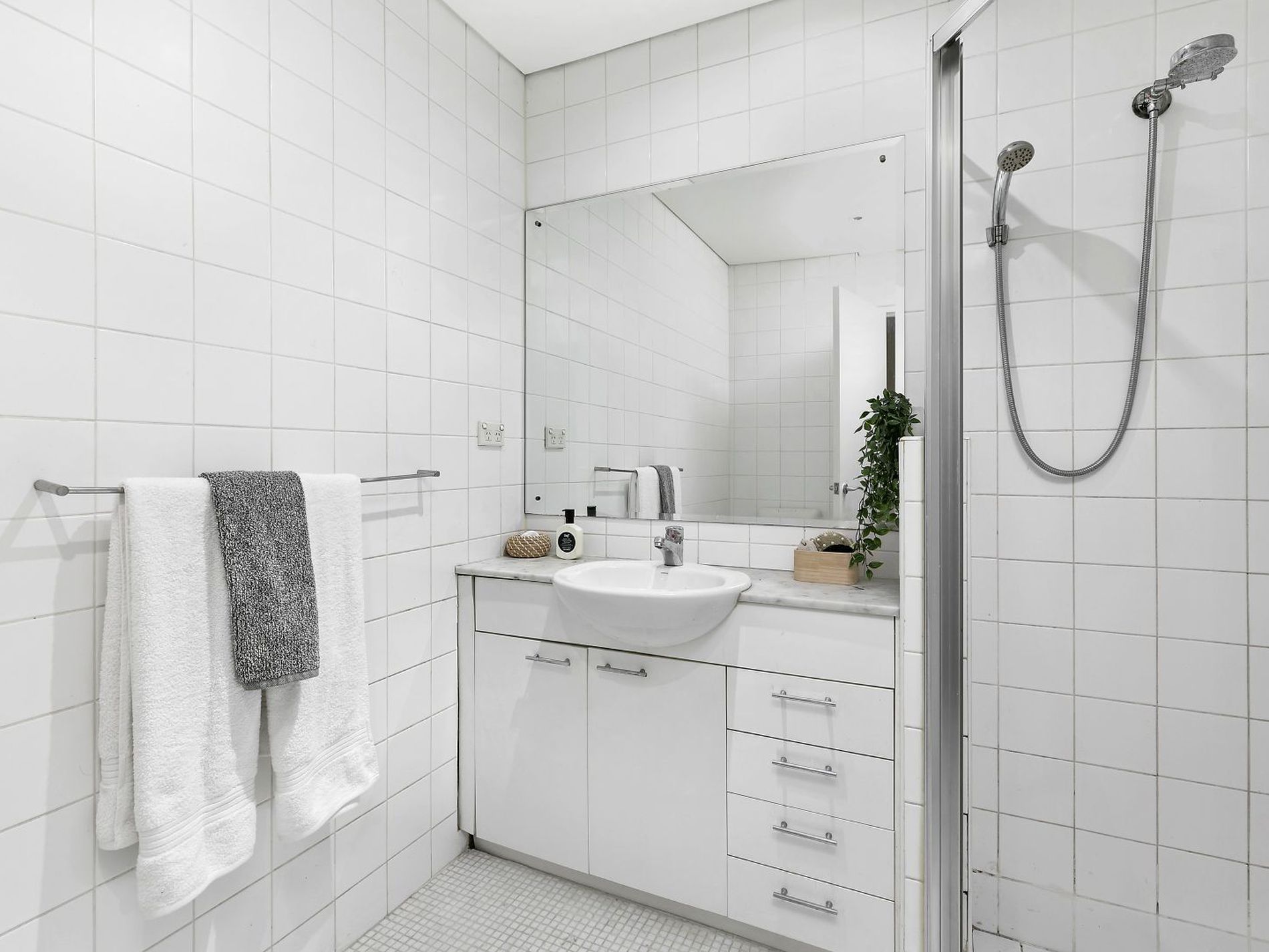 27-31 Regent Street, Chippendale